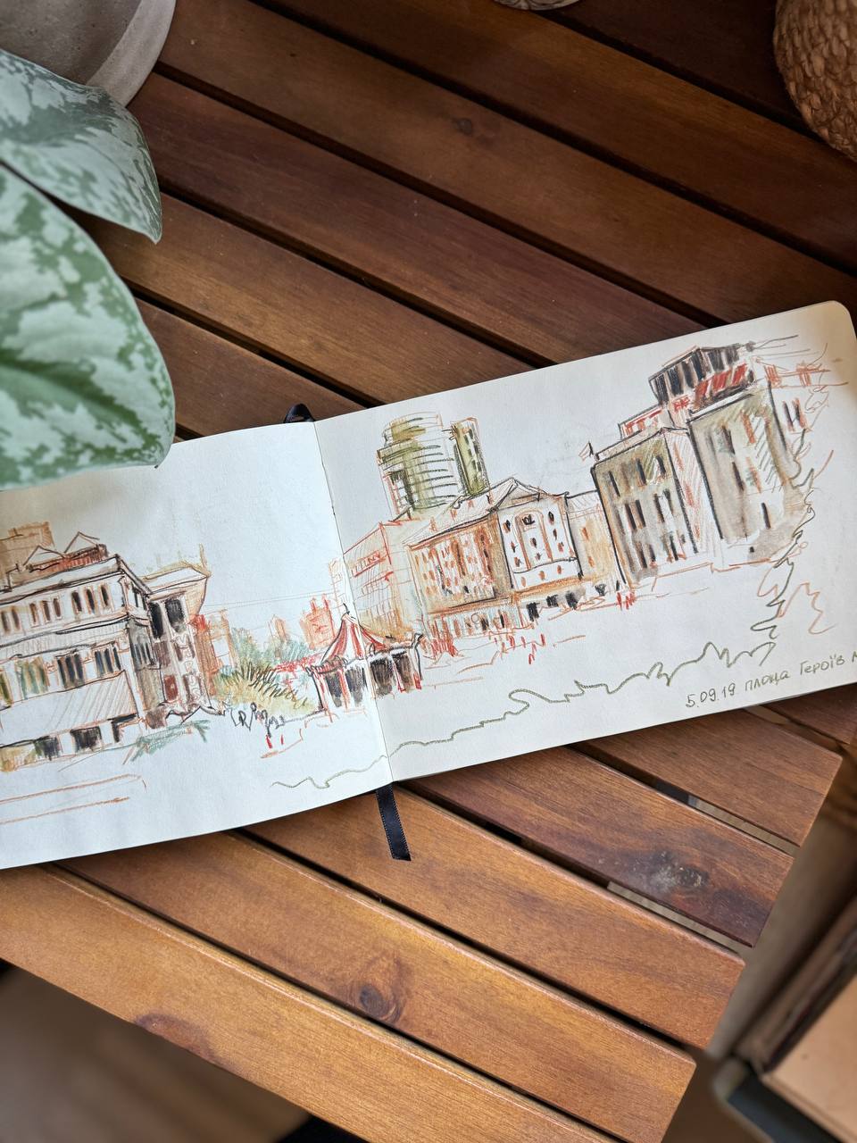sketching inspiration for illustrators brightarts yaroslava yatsuba urban sketch